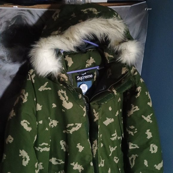 Supreme GORE-TEX 700-Fill Down Parka (FW21) Olive Russian Camo waterproof, - Picture 10 of 16